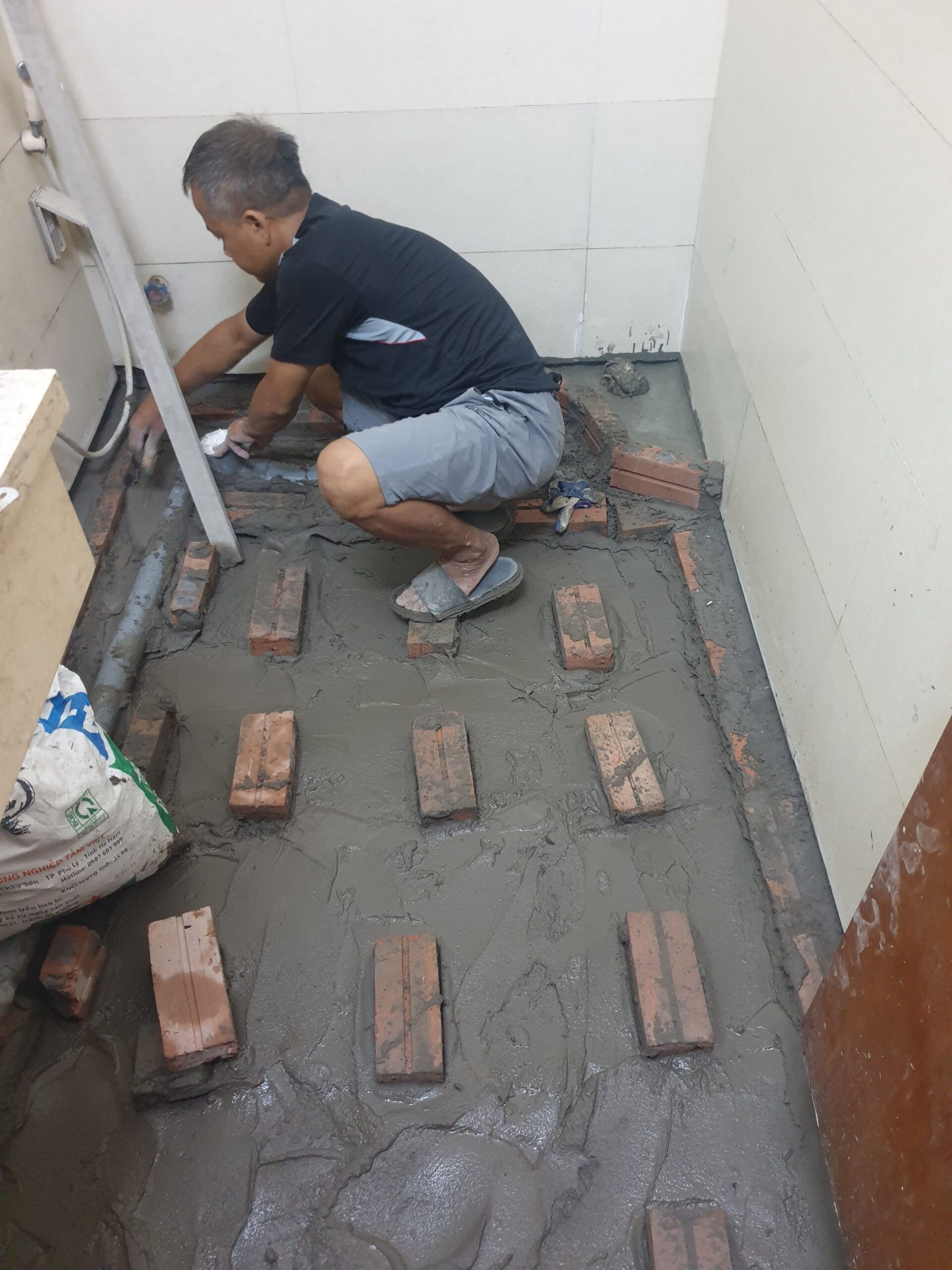  bảo vệ kết cấu tường, mang lại không gian sạch sẽ.