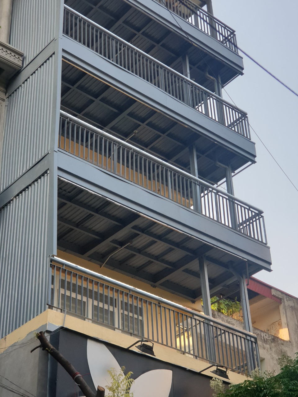 chất lượng đảm bảo, chi phí minh bạch.