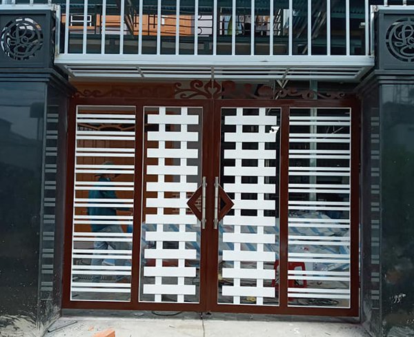 đảm bảo an toàn, gọn gàng, giúp cửa hoạt động trơn tru ngay lập tức