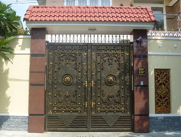 Cổng cửa sắt nghệ thuật đẹp Hà Nội
