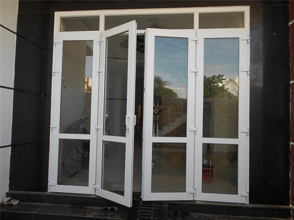 Cửa nhựa lõi thép 4 cánh mở quay Hà Nội