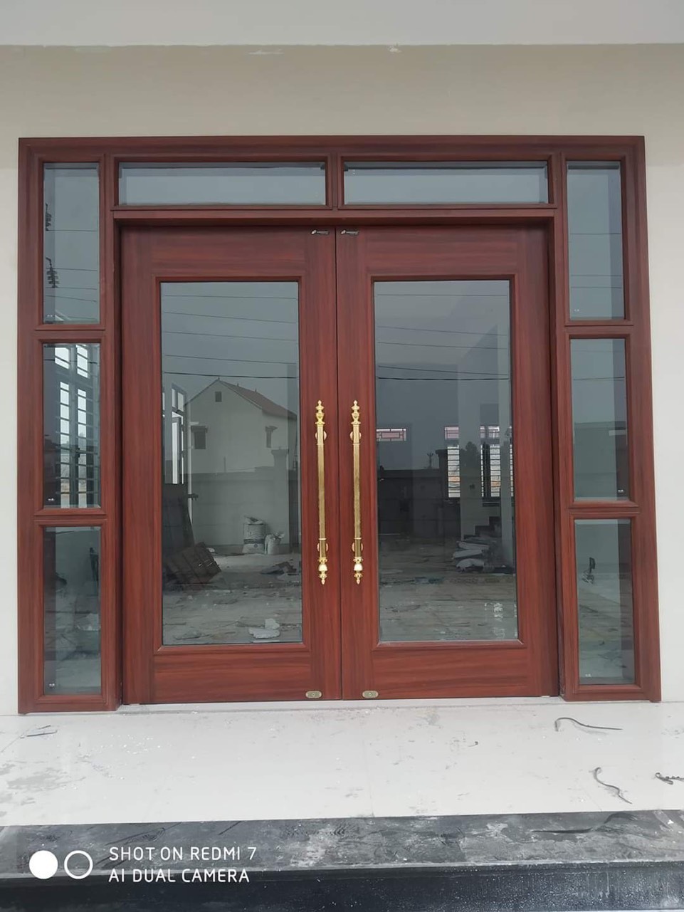 mẫu mã sang trọng, chinh phục mọi gia chủ ngay từ cái nhìn đầu tiên