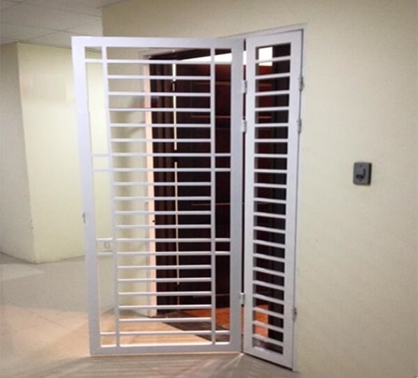 Thợ sửa cửa sắt tại nhà Hà Nội