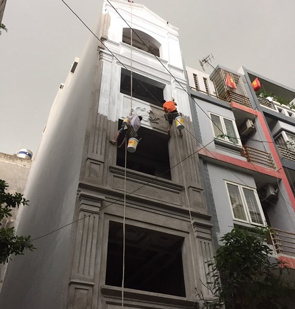 Giá thi công sơn tường theo m2 sàn