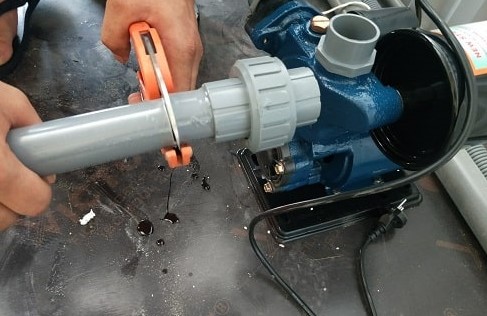 Sửa máy bơm nước, sửa điện nước tại nhà Hoàng Quốc Việt Hà Nội