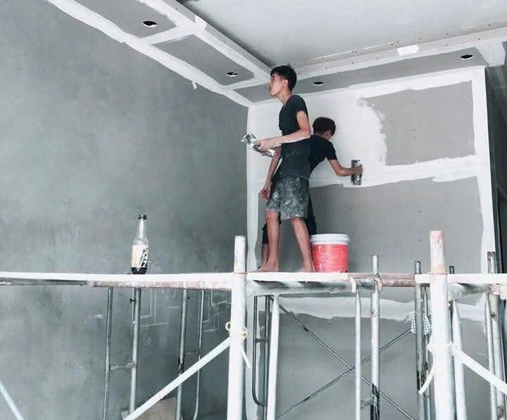 Sơn mặt tiền nhà ống ở tại Hà Nội hot 2025