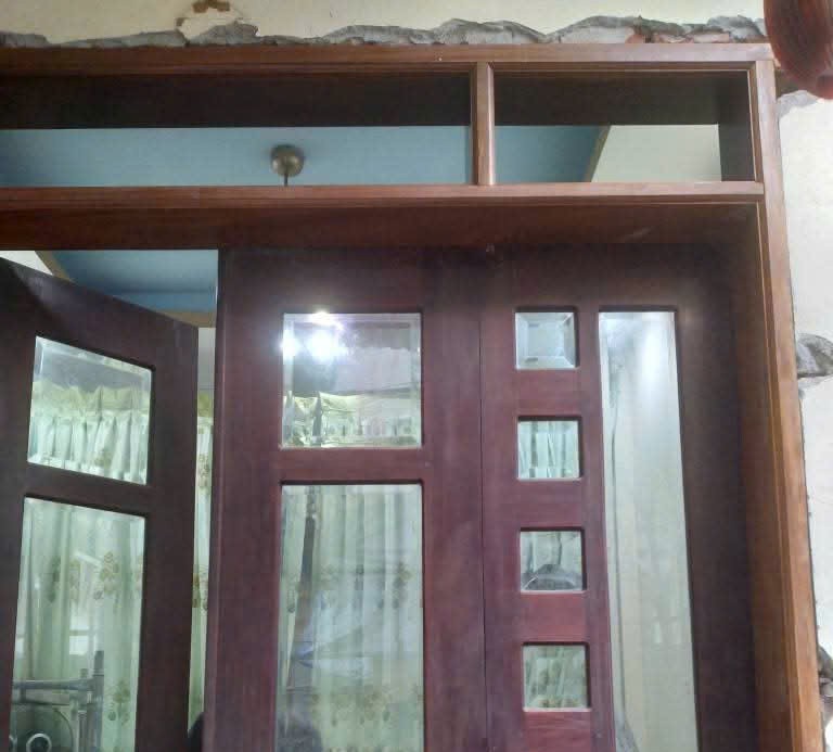 Sơn PU cửa gỗ ngoài trời ở tại Hà Nội chất lượng cao