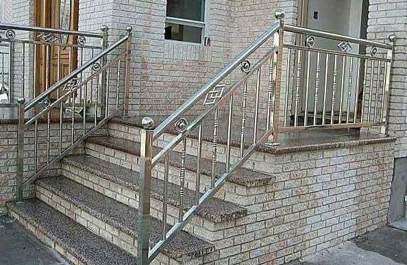 thiết kế hiện đại, bền chắc, tinh tế